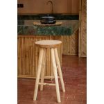 Tabouret de bar en bois de teck Kedut