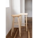 Tabouret de bar en bois de teck Kedut