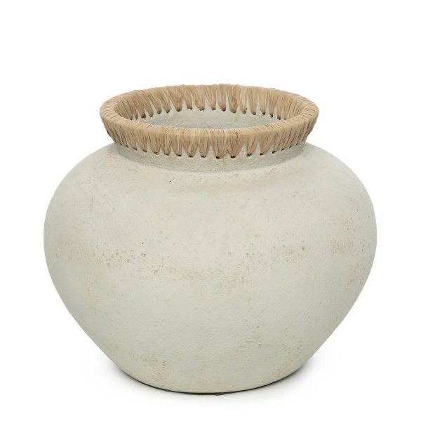 Le Vase Styly Béton naturel – L, vase en terre cuite avec détail en raphia
