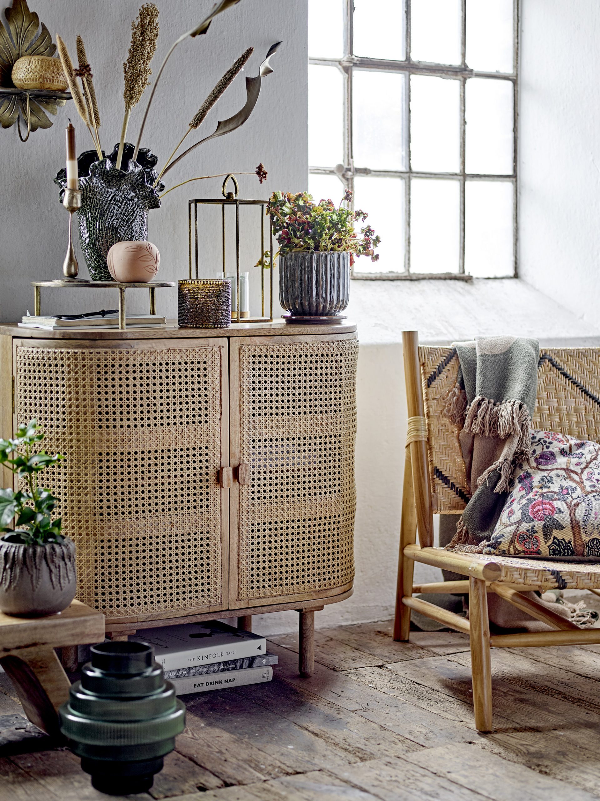 Buffet en bois de manguier et rotin Bandol – Image 9