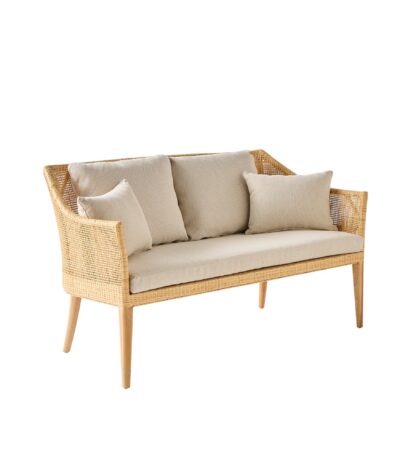 Canapé en rotin cannage Saigon avec structure en teck naturel et coussins beige, style naturel et élégant pour intérieur