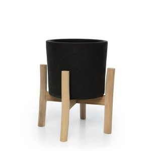 Le Charcoal Low Noir Naturel – S, cache-pot décoratif en terre cuite avec structure en bois de teck
