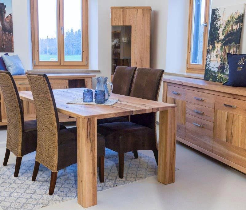 Chaise de salle à manger en rotin rembourrée Antonio