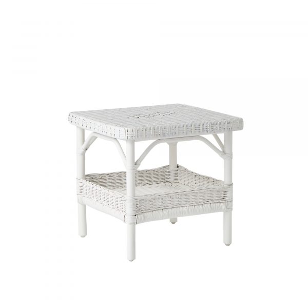 Table basse en rotin blanc Primavera avec plateau motif diamant et rangement porte-revues.