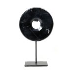 63aabd8a-deef-471e-829c-dd2ce25ca1dd_1200x1200_fill.jpg Le disque de marbre sur support - Noir - M