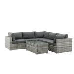 Salon de jardin Amazon gris en résine tressée avec canapé d’angle et table basse en verre