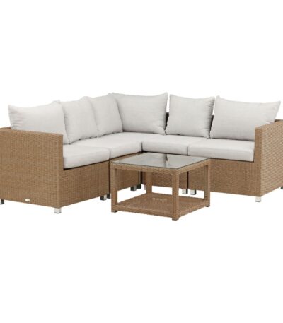 Salon de jardin d’angle Vamos en rotin synthétique naturel avec coussins clairs et table basse en verre