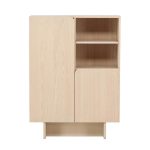 Meuble de rangement Tyra en bois clair avec niche ouverte et portes, meuble compact design épuré
