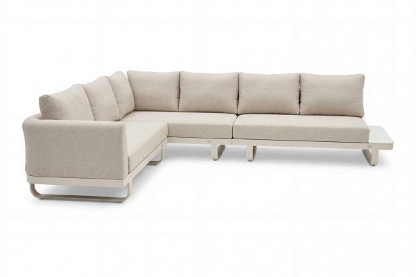 589592-fellow-lounge-set-sand-1 Salon de jardin sable Fellow avec structure aluminium et Quick Dry Foam pour extérieure.
