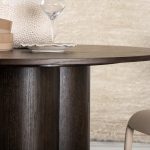 Table repas marron ronde Olga esprit rotin home (9) Table repas marron ronde Olga