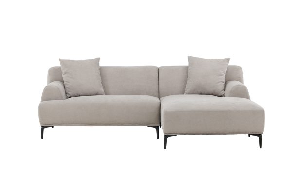 canapé trois place gris clair victor Canapé d’angle 3 places Victor gris clair en tissu avec méridienne et pieds en métal, canapé confortable au design contemporain