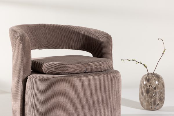 Fauteuil en velours marron Hardy