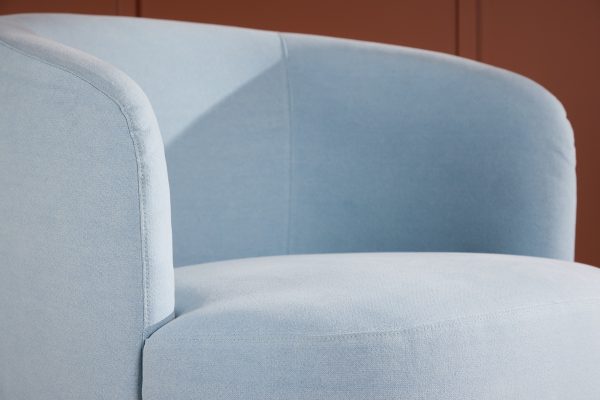 Fauteuil de salon bleu Bora