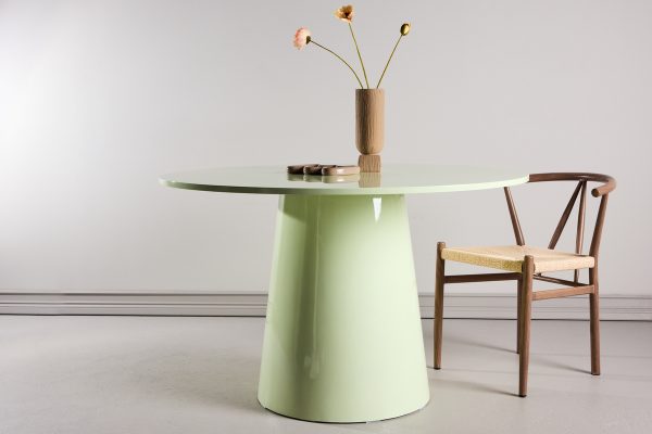 Table repas ronde Lamar – Verte laquée