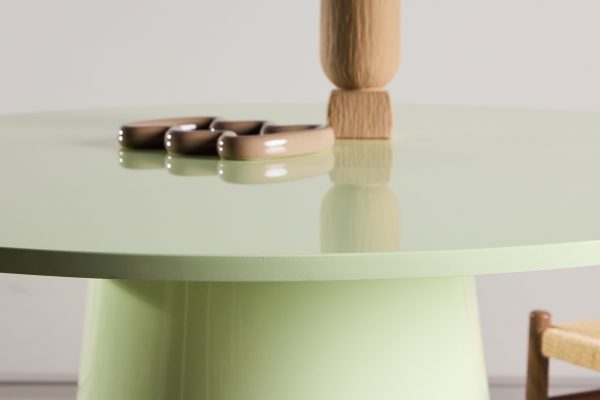 Table repas ronde Lamar – Verte laquée